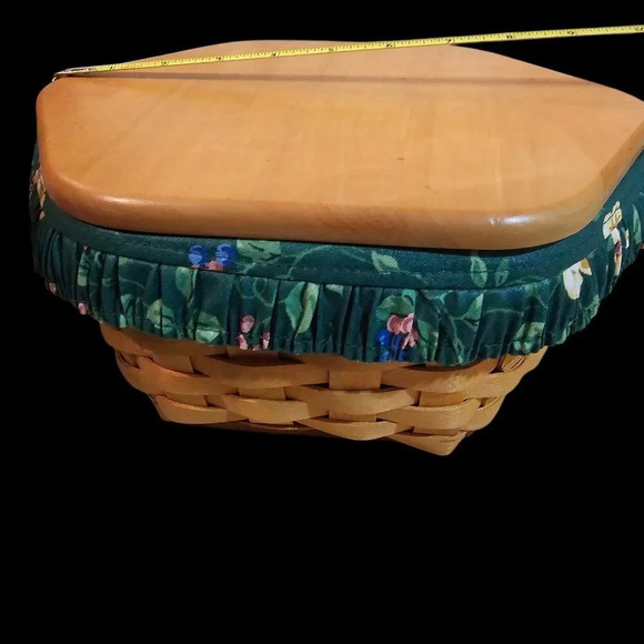 Longaberger Basket 1999 Hexagon 10" x 6"H Green Patterned Fabric Liner & Pl * - Picture 2 of 6
